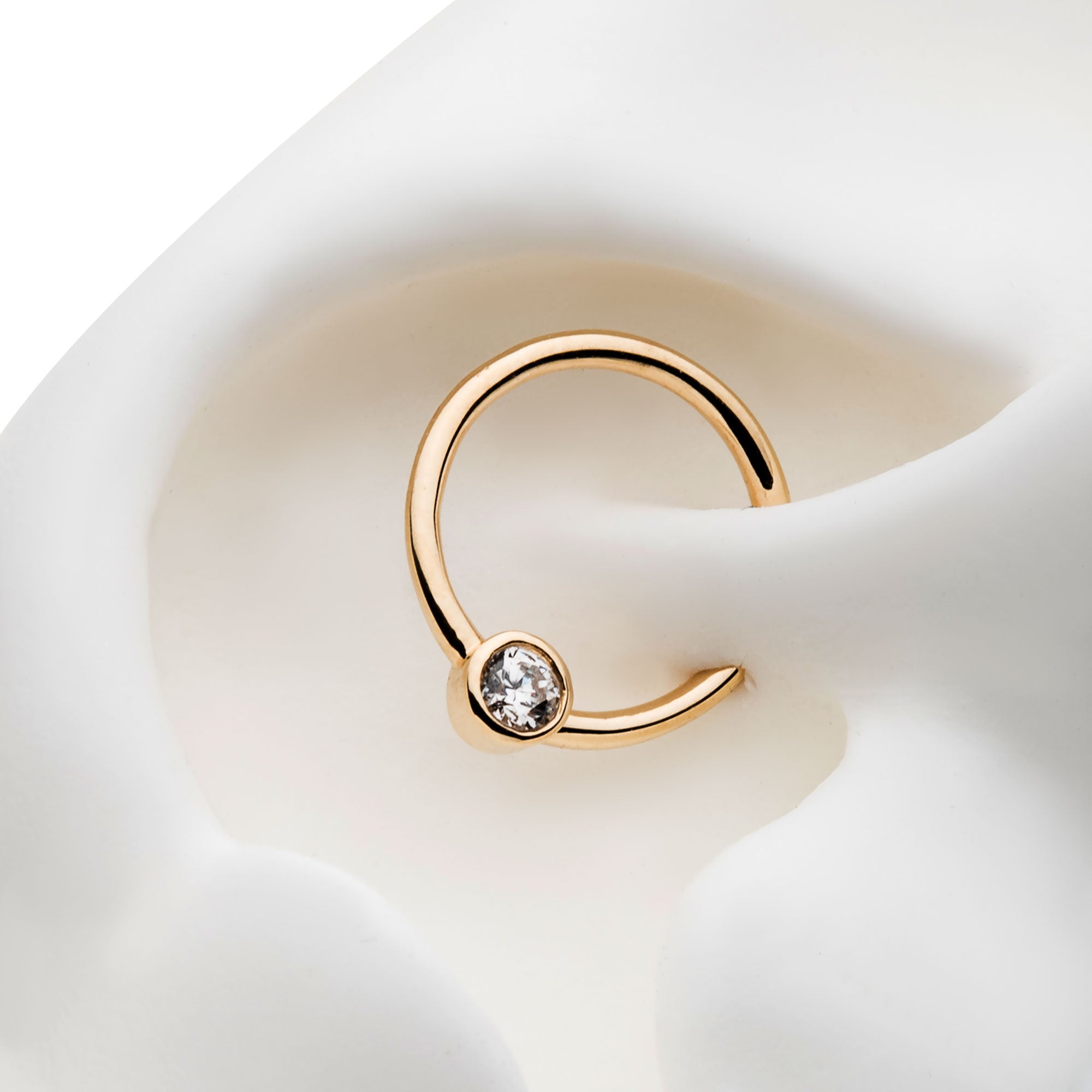 14Kt Yellow Gold with Centerpiece Bezel Set Clear CZ Seamless Split Ring