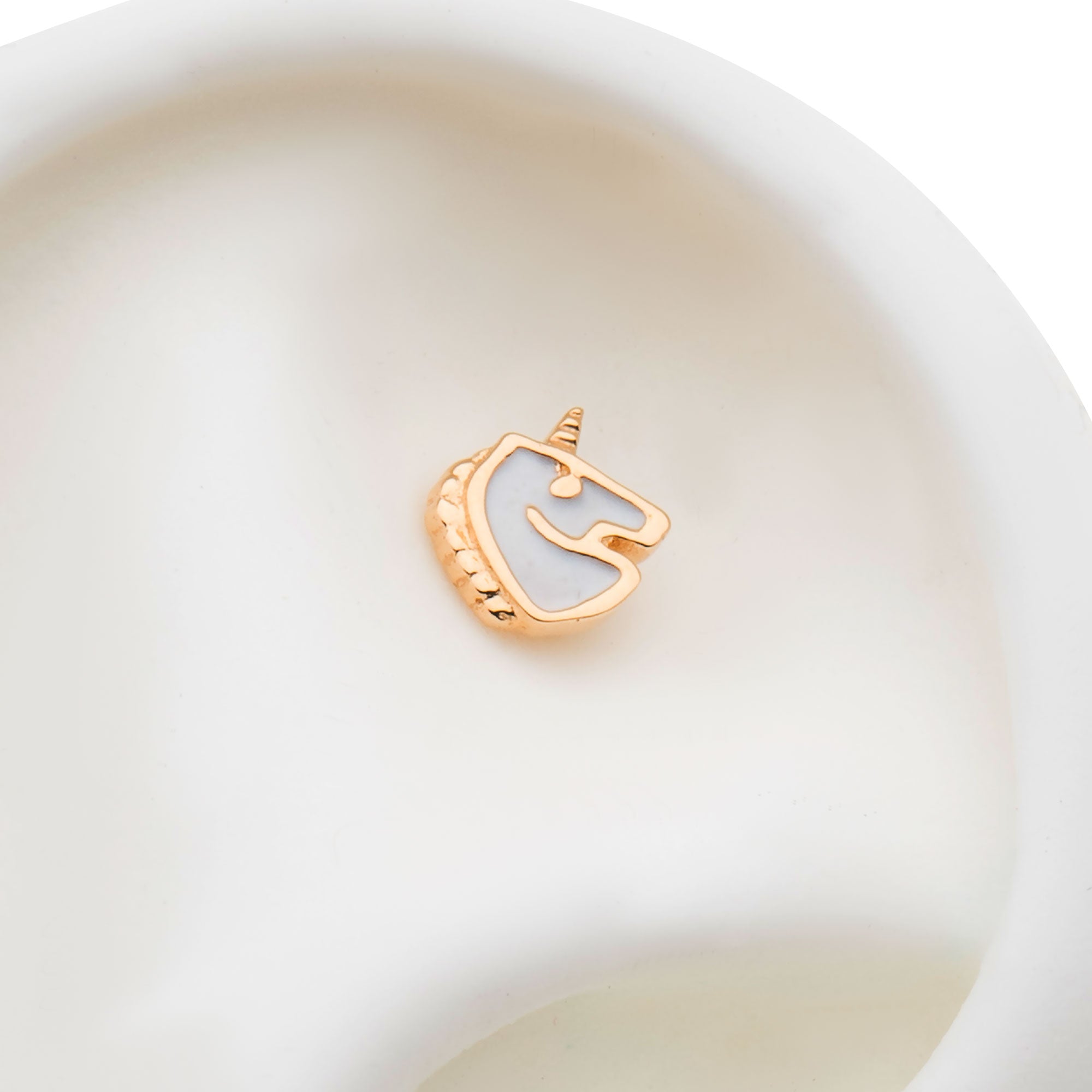 14kt Yellow Gold Threadless White Enamel Unicorn Top